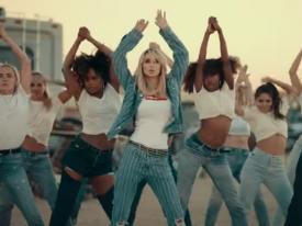 Лобода представила долгожданный клип на песню «SuperStar»